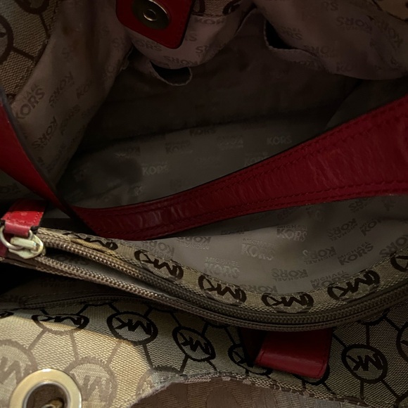 Michael Kors Ludlow Satchel - Picture 13 of 17